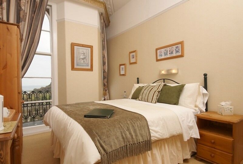 The Collingdale Guest House إلفراكومبْ الغرفة الصورة