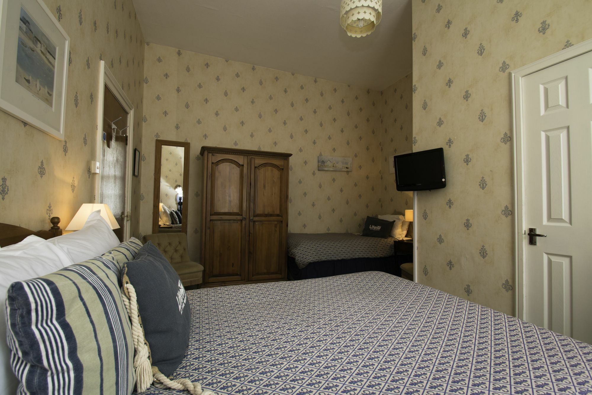 The Collingdale Guest House إلفراكومبْ المظهر الخارجي الصورة